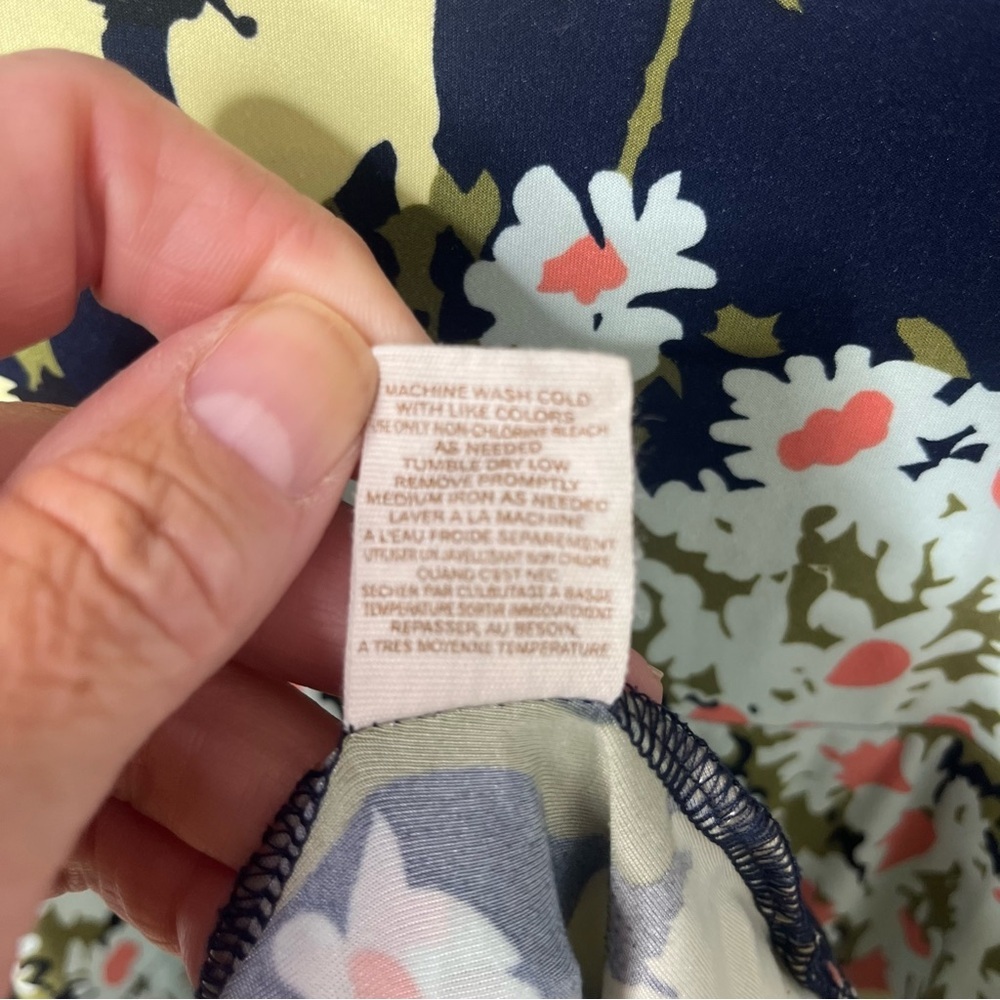 Free People Floral Maxi Dress Size Small V Neckline Spaghetti Straps - Picture 7 of 7